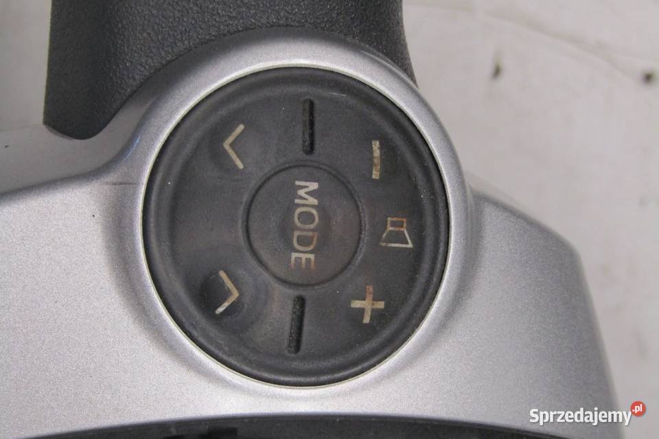 KIEROWNICA MULTIFUNKCJA TOYOTA PRIUS III LIFT osobowe