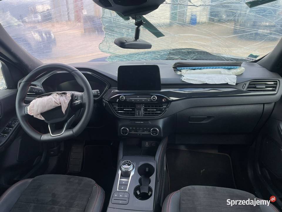 FORD Kuga 25 duratec 190 FHEV GG208 Katowice