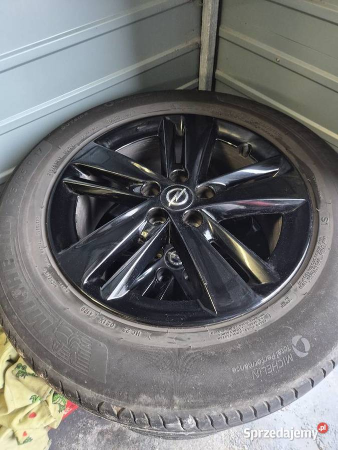 Opel grandland X 12 turbo 130 serwisowany w ASO Reda