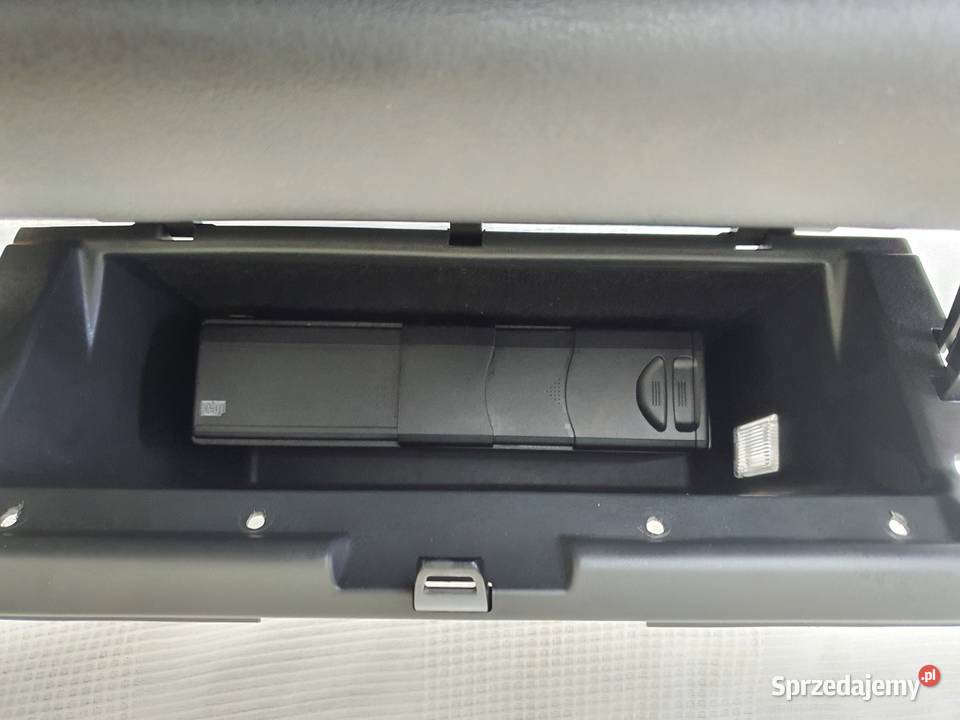 GLOVE BOX ASH GREY SCHOWEK PASAŻERA EUROPEJSKI osobowe sprzedam