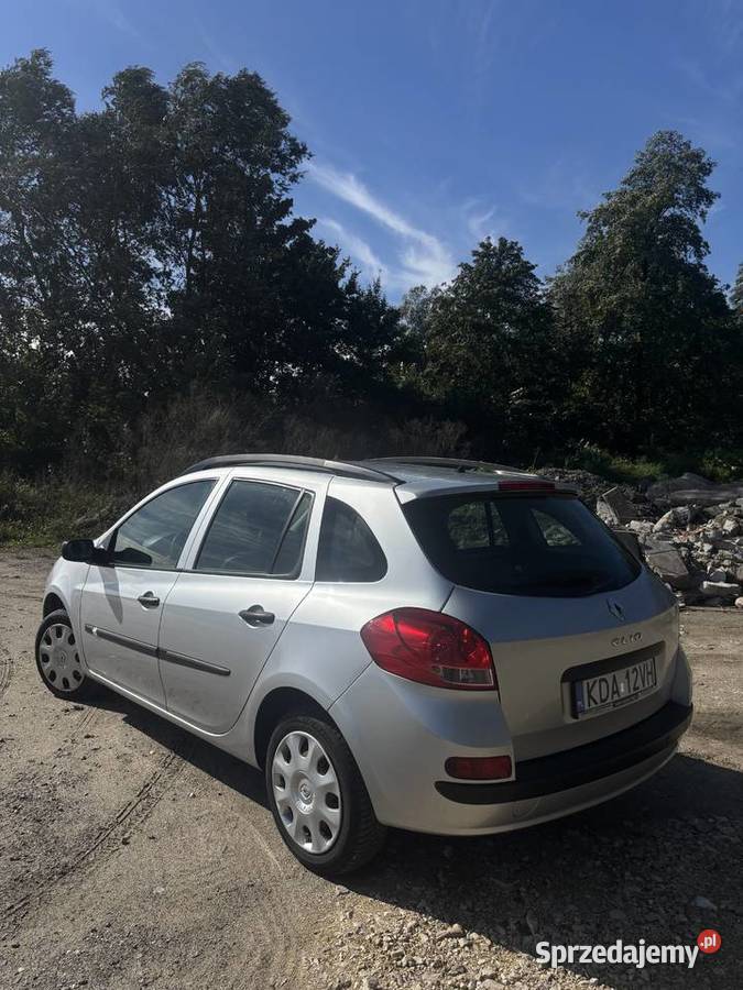 Renault clio III KOMBI zadbana 75KM Szczucin