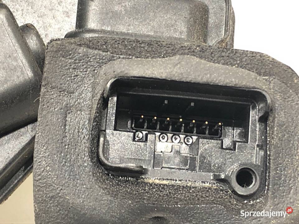 ZAMEK DRZWI LEWY TYŁ VW GOLF VII Hatchback osobowe