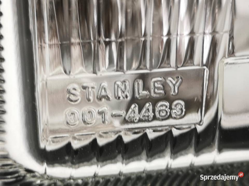 LAMPA PRAWY PRZÓD MITSUBISHI COLT III 19901992 osobowe Części samochodowe