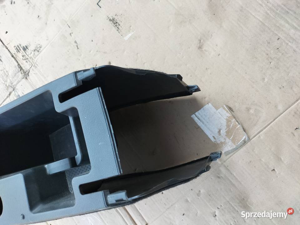 SKODA OCTAVIA II 2 TUNEL ŚRODKOWY Kamień-Kolonia