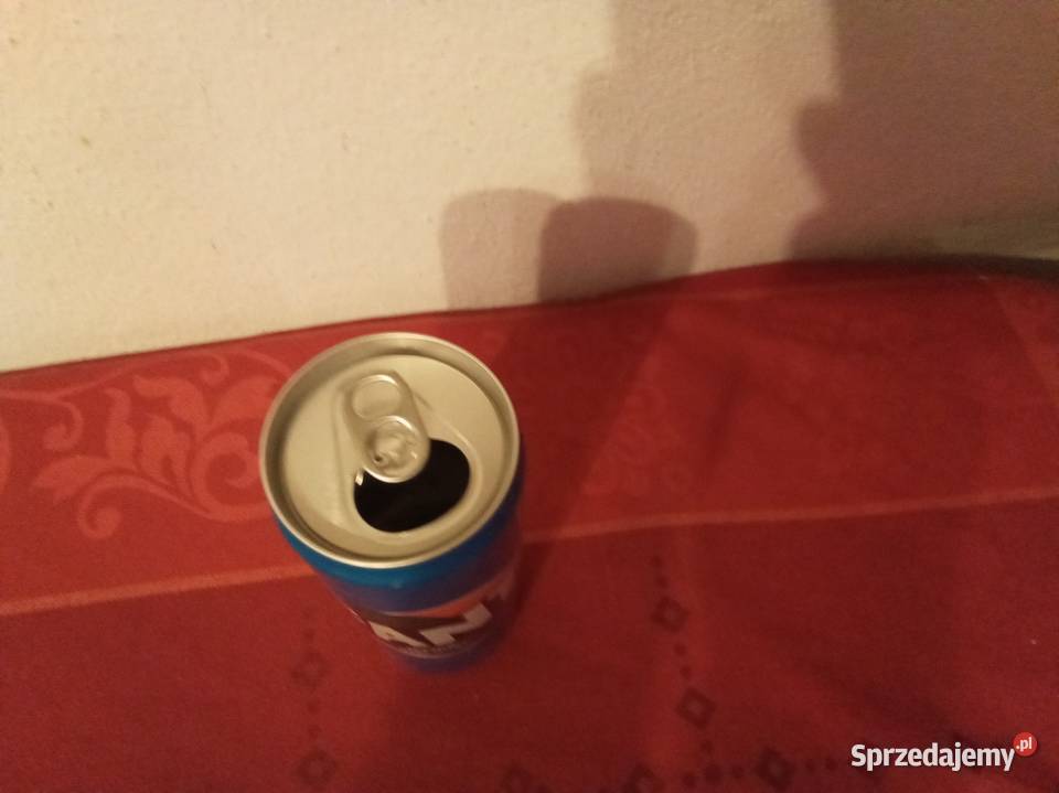 Pusta puszka fanta o smaku borówkowym Wietnam Warszawa