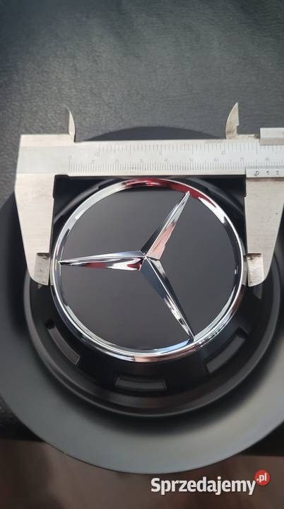 Dekielek Mercedes Benz BC383 147mm Poznań