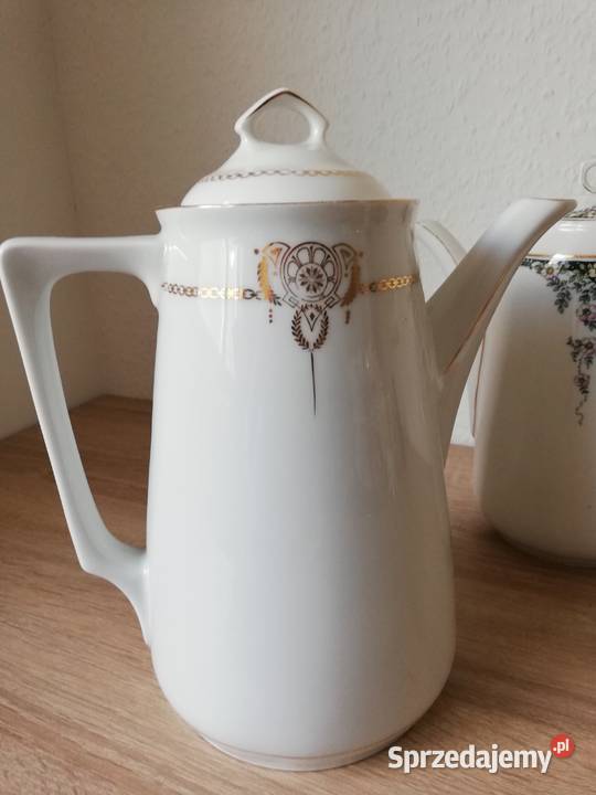 Porcelanowe duże dzbanki Ropa sprzedam