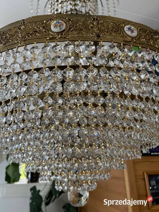 Żyrandol ogromny pałacowy lampa dolnośląskie Kłodzko