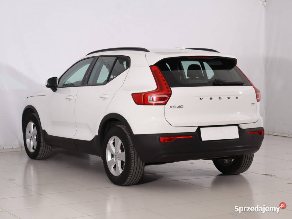 Volvo XC40 T3 gniazdo USB