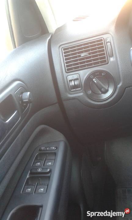 Volkswagen Golf IV 20 BenzynaGaz Alu Serwis elektryczne szyby Samochody osobowe Aleksandrów Kujawski