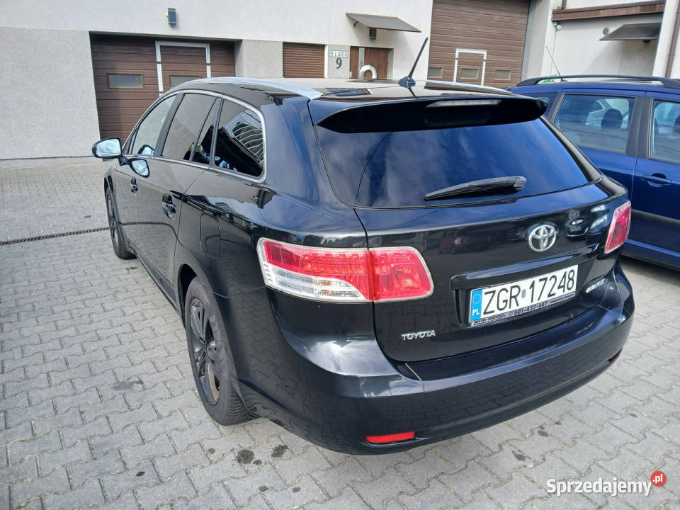 Toyota Avensis 22D4D klimatronik alufelgi kamera centralny zamek Gryfino