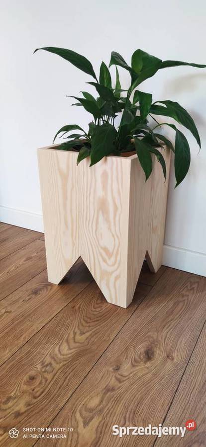Donica drewniana stojak na kwiaty 30cm Zduńska Wola