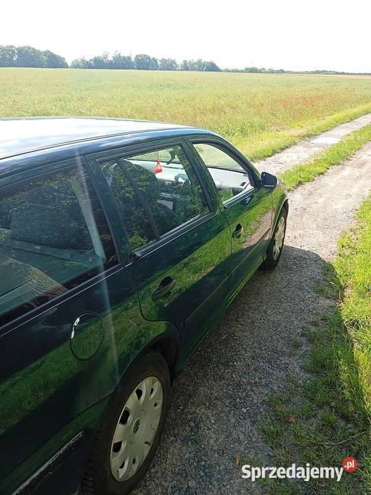 mam do sprzedania Skodę octavia kombi 19tdi Chojnów sprzedam