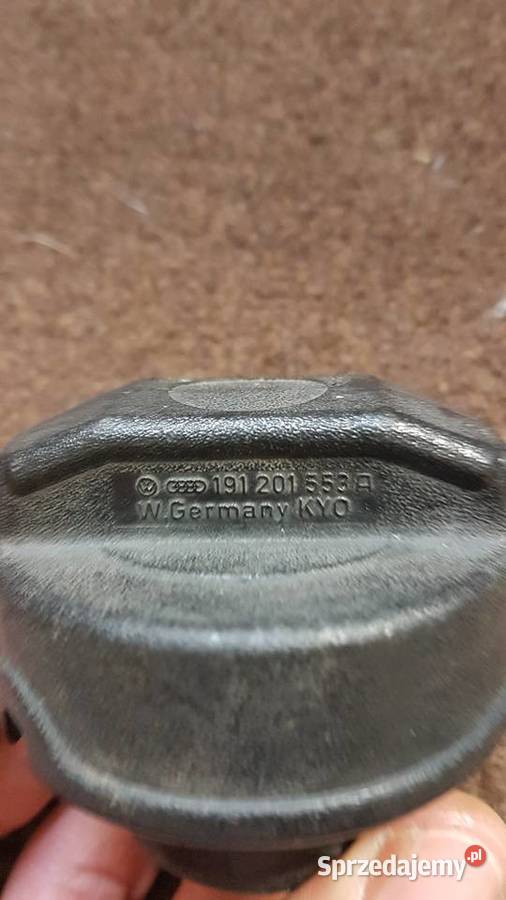 Korek wlewu paliwa a4 b5 passat bora 191201553a Cieszyn