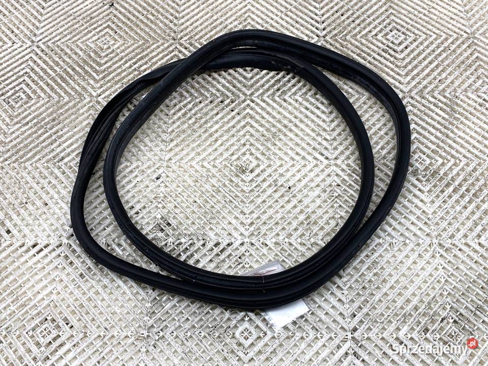 USZCZELKA DRZWI PRZESUWNYCH PRAWA FORD TRANSIT osobowe