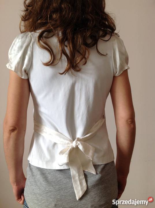 Bluzka biała z falbankami Częstochowa