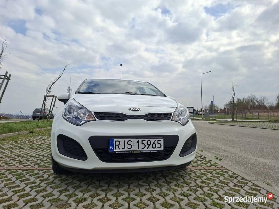 Do sprzedania Kia Rio 12 benzyna 2013 Jasło