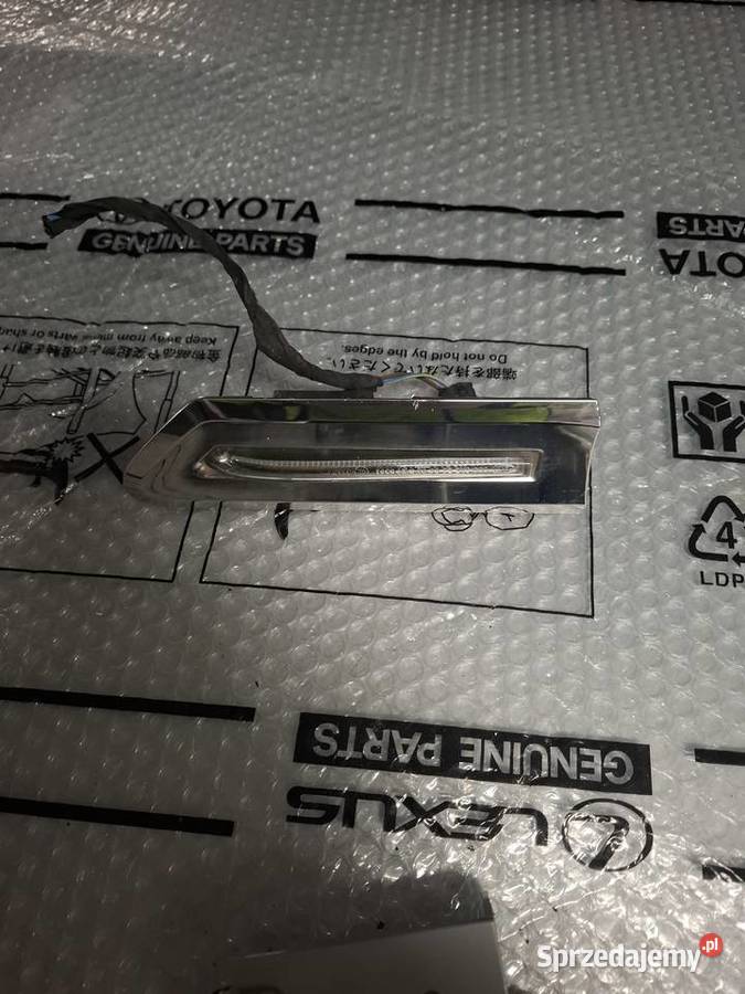 BMW F01 KIERUNKOWSKAZ PRAWY prawe Wrocław sprzedam