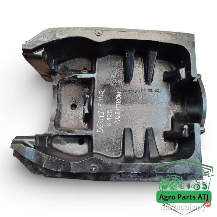 Wspornik Przedniej Osi 04453335R Deutzfahr K 100 podlaskie Ciechanowiec