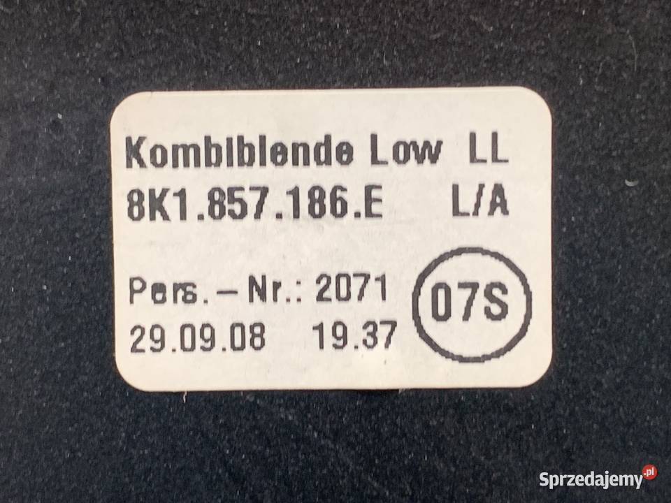 LISTWY DEKOR AUDI A4 B8 8K1857186E SedanLimuzyna podkarpackie