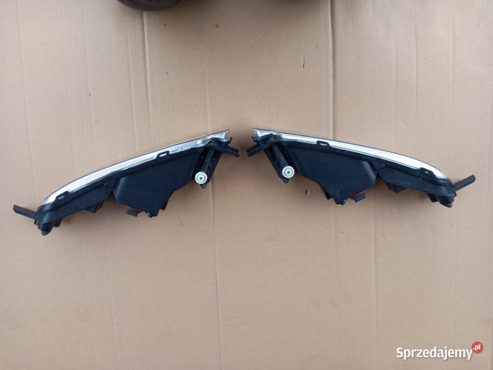 VW Passat B8 Lampa przeciwmgielna halogen LP osobowe Lampy przeciwmgielne Bukownica sprzedam