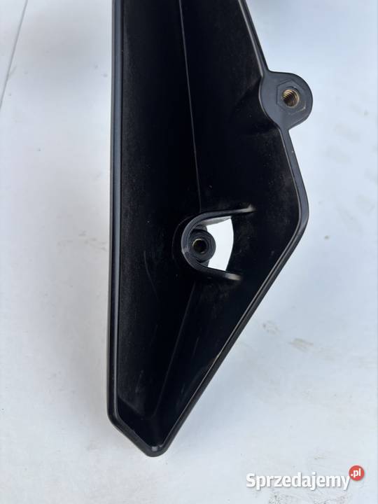 OWIEWKA CZASZA BOK LEWA KTM 125 mazowieckie