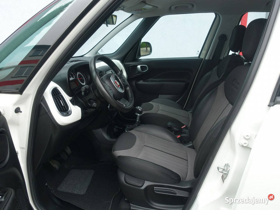 Fiat 500L 14i Navi Alu Klimatronik Światła Rok produkcji 2014