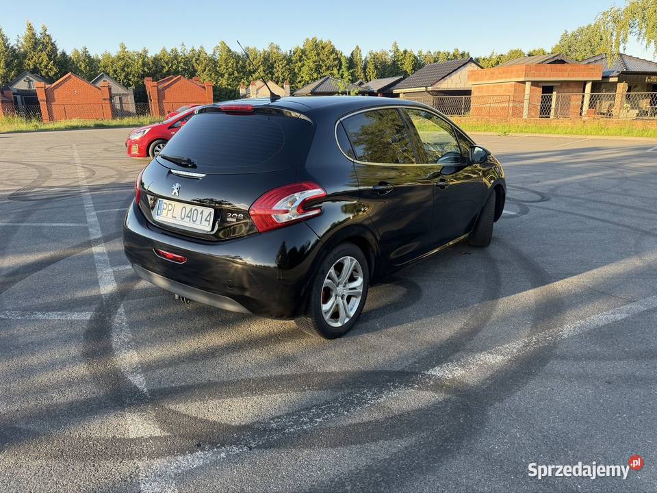 Peugeot 208 16 eHDi 92 Pleszew