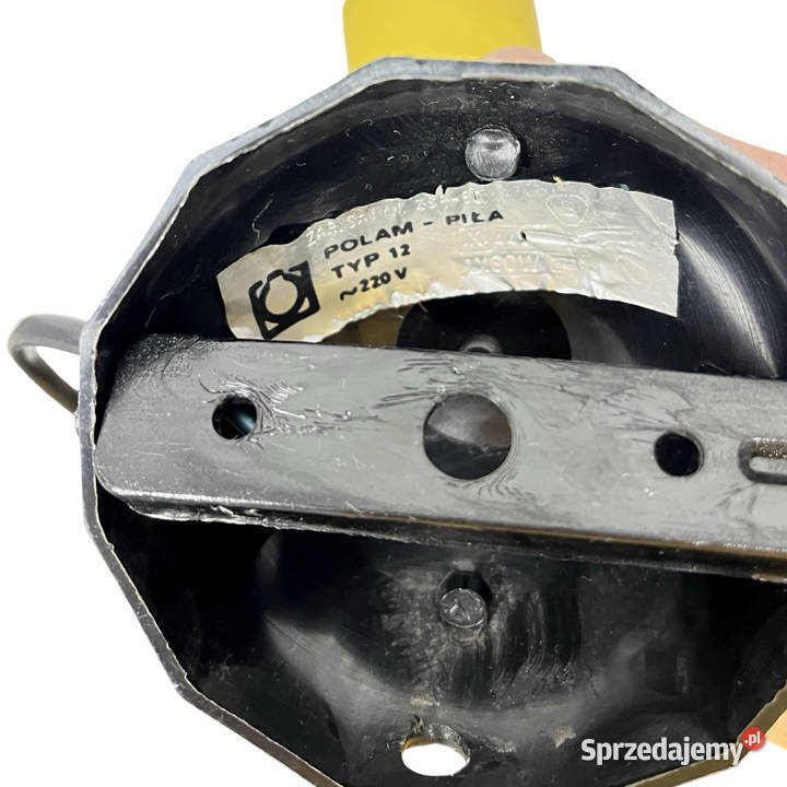 Żółta lampa kinkiet POLAM PIŁA Typ 12 Polska sprzedam