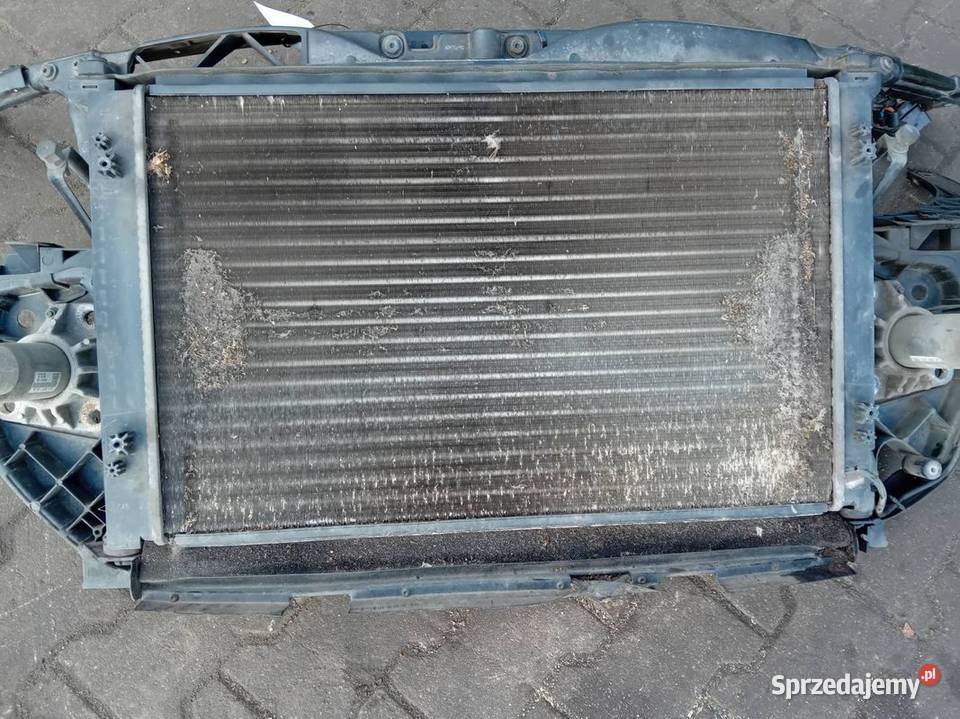 PAS PRZEDNI AUDI A4 B6 osobowe Lipno