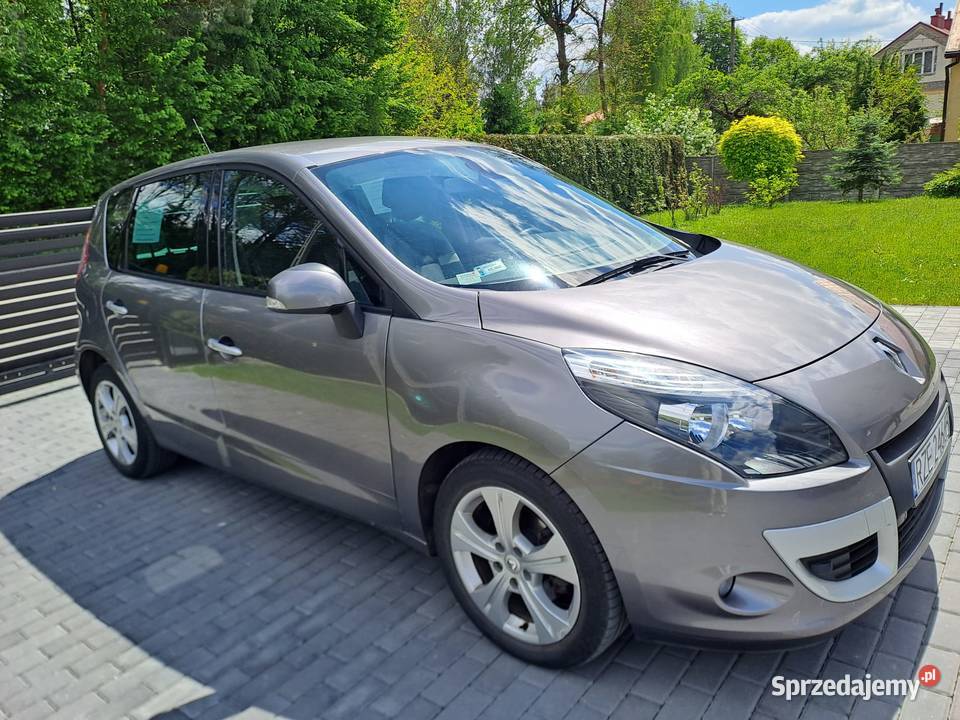 Sprzedam Renault Scenic III z 2011 roku Scenic Stobierna