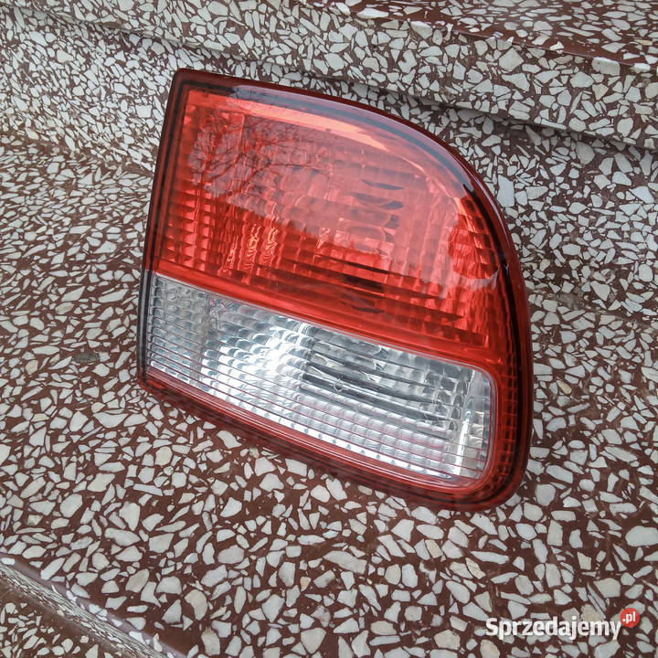 Seat Leon I Lampa tylna prawa tył 1M6945092B podkarpackie Dębica