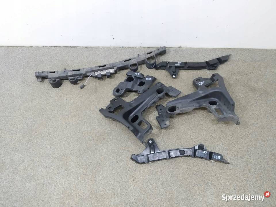 ŚLIZG ZDERZAKA TYŁ KOMPLET SEDAN Renault