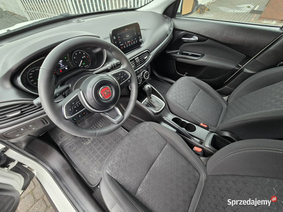 Fiat Tipo CROSS 15 HYBRID Automat DCT Salon światła do jazdy dziennej kujawsko-pomorskie Włocławek