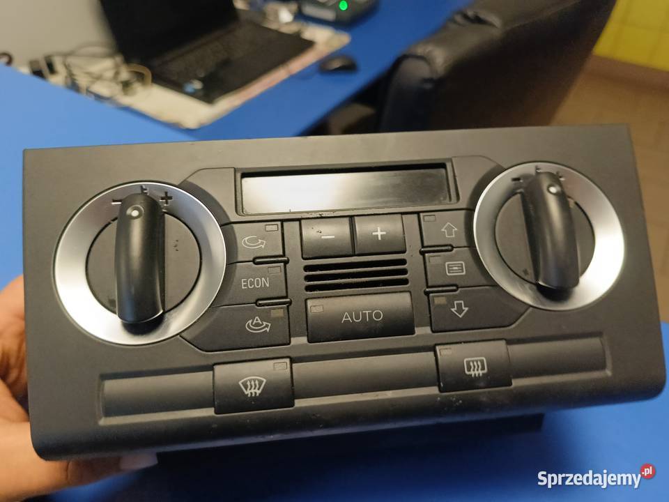 Panel Climatronic Audi A3 8P osobowe Słomniki