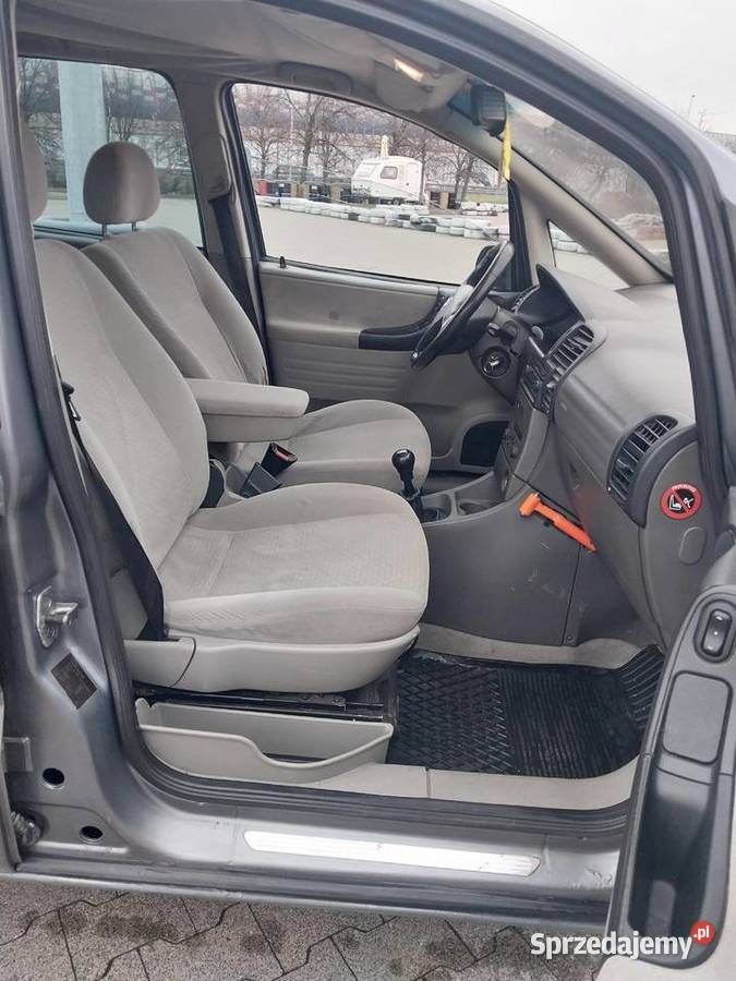 Opel ZafiraA 2005 16 benzynaniski pzebiegzadbane Warszawa