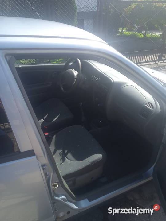 Suzuki Alto 2004 r 11 benzyna 1100cm3 Alto