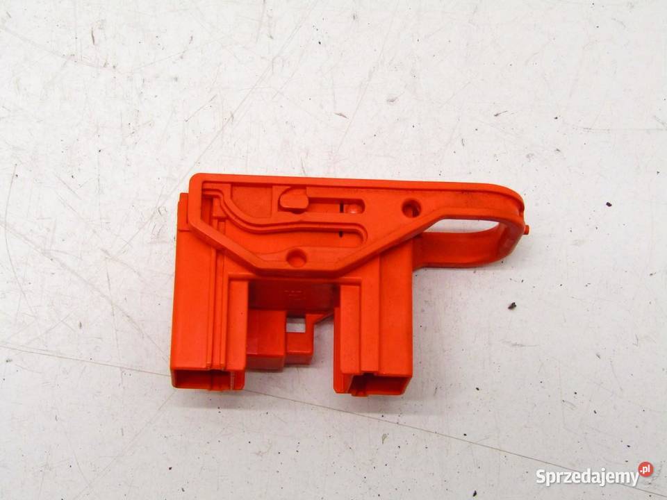 BEZPIECZNIK BATERII TOYOTA PRIUS III LIFT