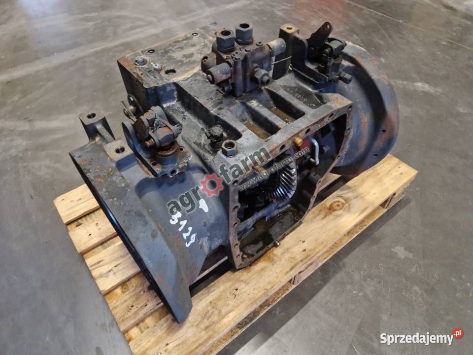 Tylny most Agrotron 61504 2093417029 Byków