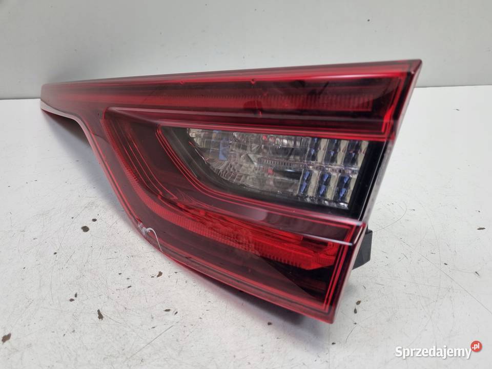 Renault Talisman KOMBI 1520r TYLNIA TYLNA LAMPA lubelskie Janów sprzedam