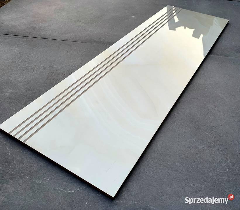 Marmur na schody KREMBEŻ stopnie 30x60 WYSOKI Dom i Ogród Łask