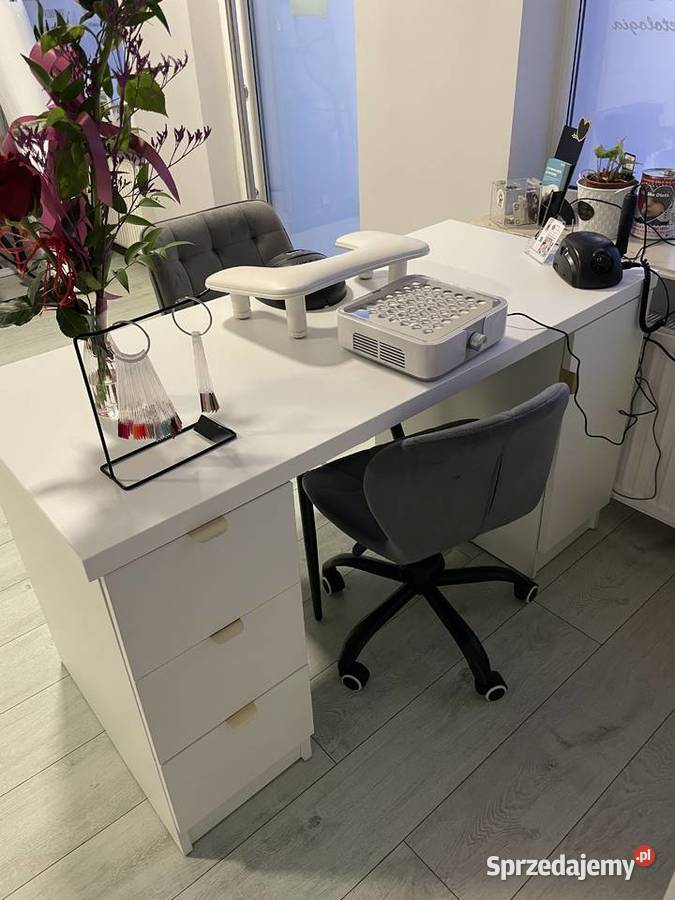 Stanowisko do manicure i pedicure Wejherowo sprzedam