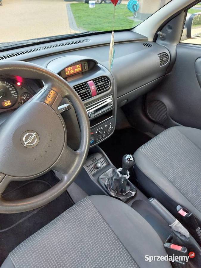 Sprzedam opel corsa 2002 175000 przebiegu klima manualna sprzedam