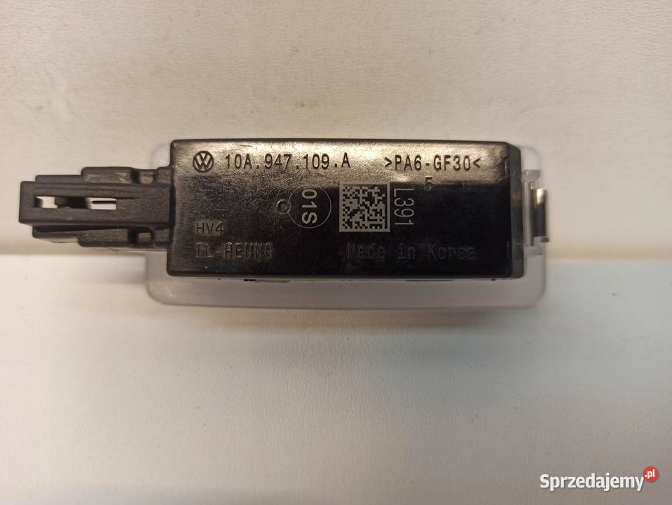 LAMPKA LED VW TIGUAN II 10A947109A dolnośląskie