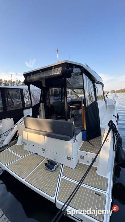 Na sprzedaż luksusowy jacht motorowy houseboat Wilkaski