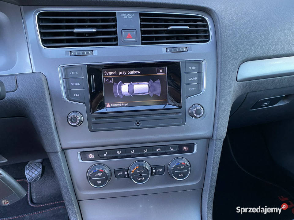 Volkswagen Golf VII 13r benzyna 5 drzwi benzyna Konradów