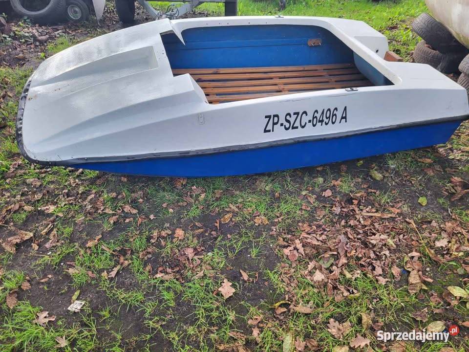 Małamocnawędkarska łódkałódźmotorówka Barlinek