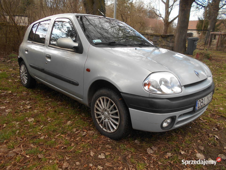 Z LPG klimatyzacją 5 cio drzwiowa