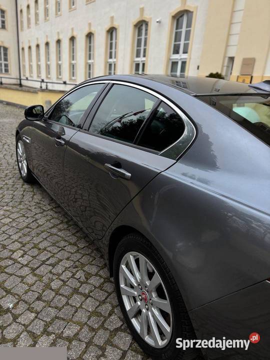 Jaguar XE 20 T Pure 200 2015r Bezwypadkowy Sopot