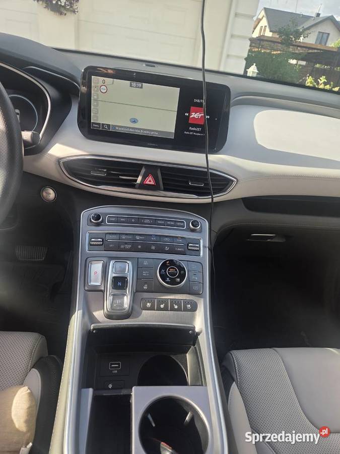 Hyundai Santa Fe PlugIn Hybrid 4WD Platinum z Eufeminów
